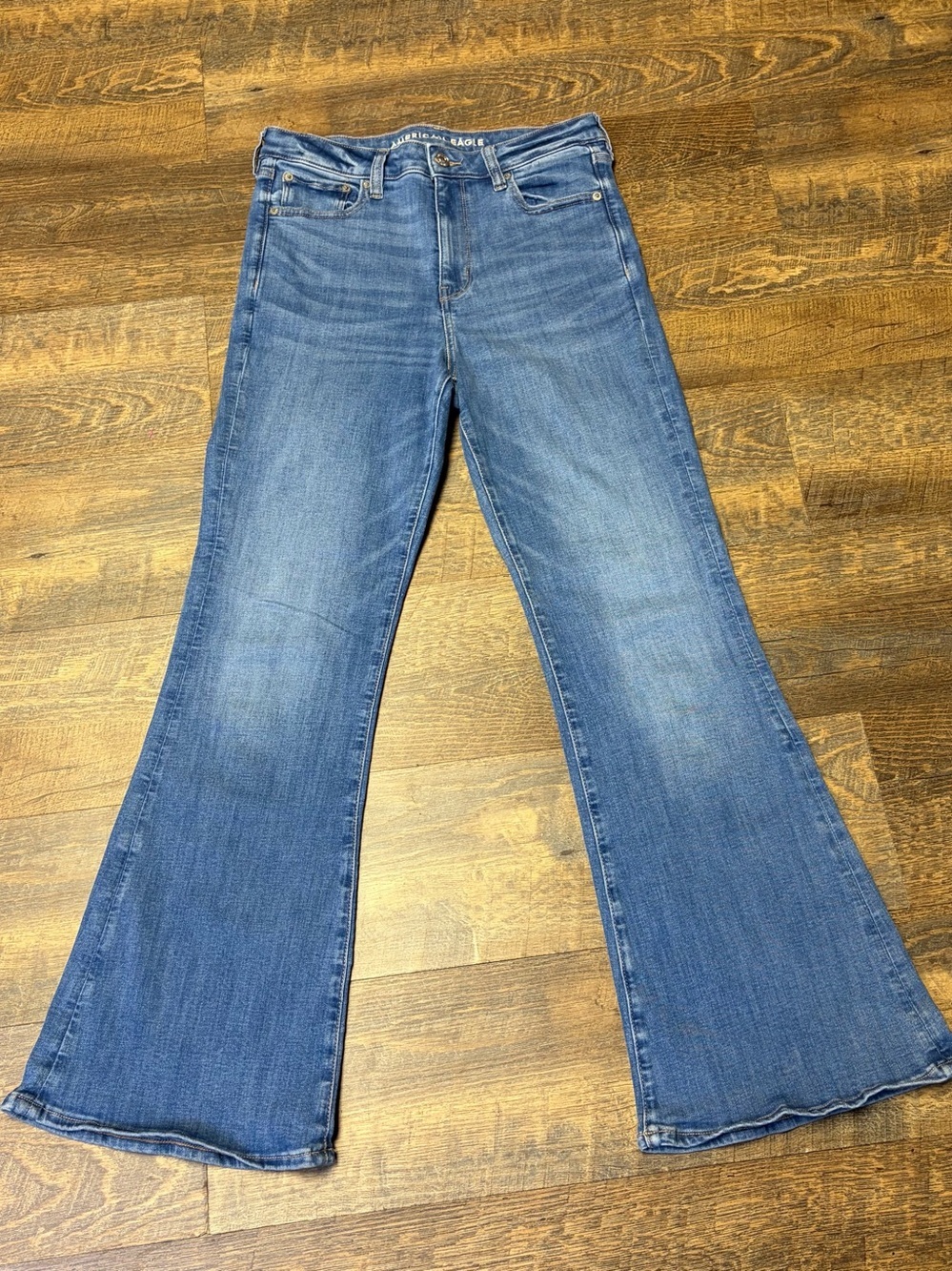 American Eagle Super High Rise Flare Jeans Womens 10 Next Level Stretch Denim